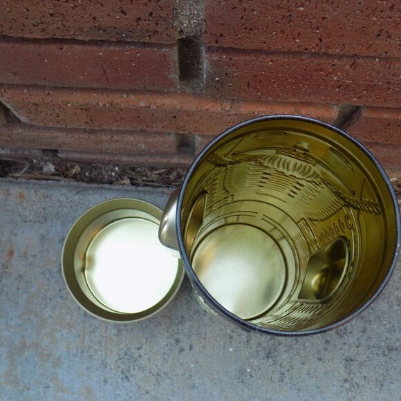 TIN CAN NUTCRACKER EMPTY Gift Idea - Picture 13 of 13